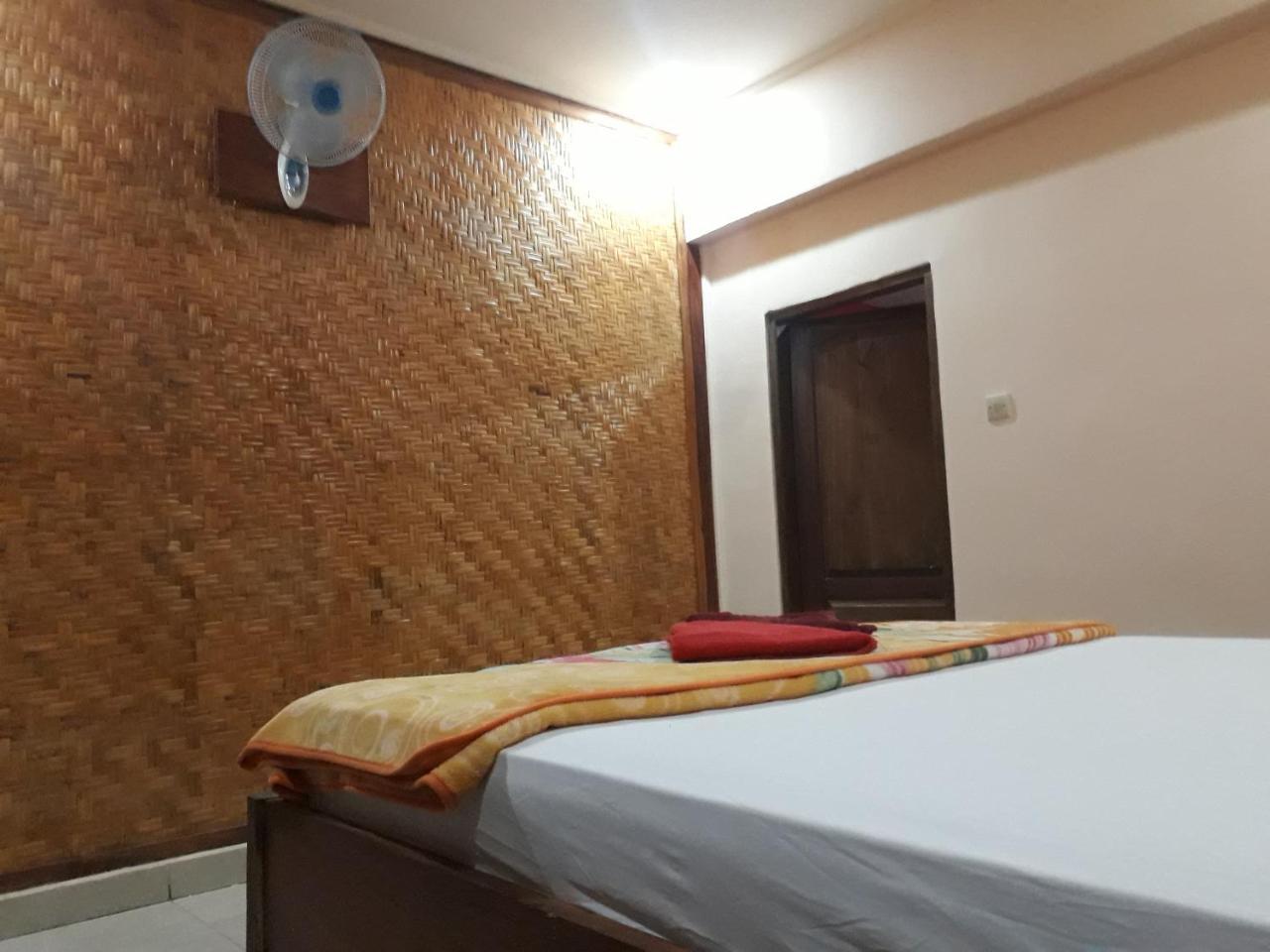 Ila Homestay Сенару Экстерьер фото